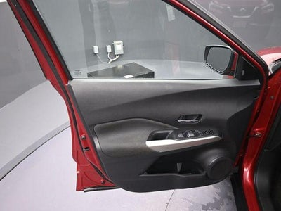 2018 Nissan Kicks SV FWD