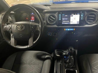 2017 Toyota Tacoma SR Double Cab 5' Bed V6 4x4 AT (GS)