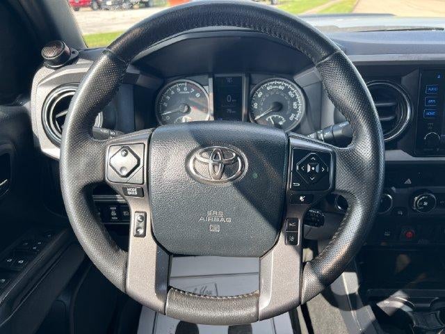 2018 Toyota Tacoma TRD Sport Double Cab 5' Bed V6 4x4 AT (Natl)