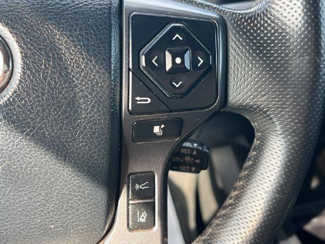 2018 Toyota Tacoma TRD Sport Double Cab 5' Bed V6 4x4 AT (Natl)
