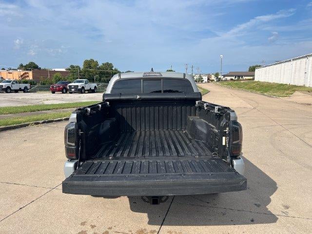 2018 Toyota Tacoma TRD Sport Double Cab 5' Bed V6 4x4 AT (Natl)