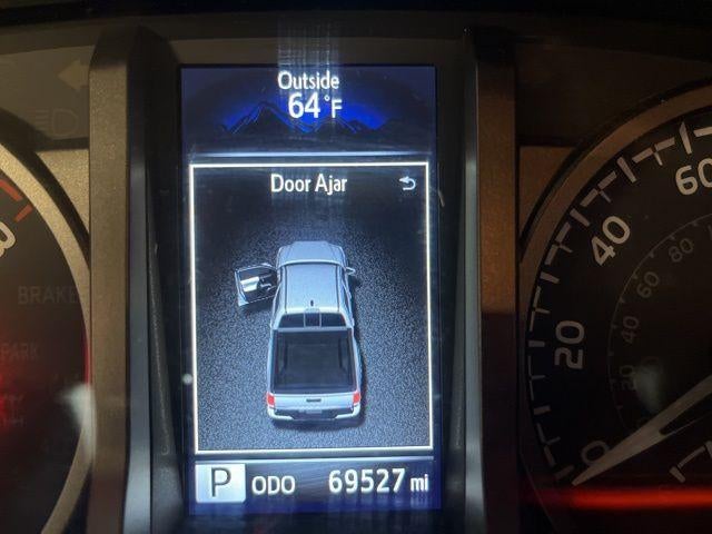 2023 Toyota Tacoma 4WD 4WD TRD Sport Double Cab 5' Bed V6 MT (Natl)