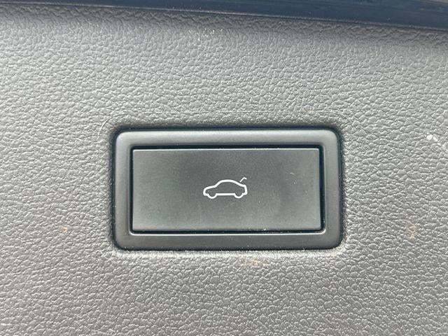 2024 Volkswagen Tiguan 2.0T SEL R-Line 4MOTION
