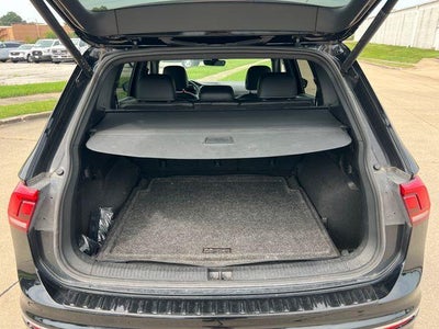 2024 Volkswagen Tiguan 2.0T SEL R-Line 4MOTION
