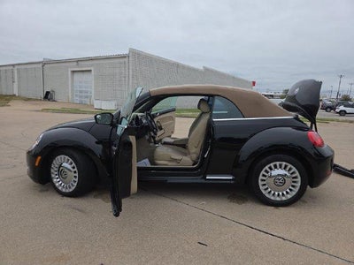 2014 Volkswagen Beetle Convertible 2dr Auto 1.8T PZEV