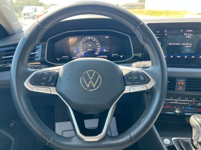 2025 Volkswagen Jetta SE Auto