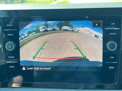 2025 Volkswagen Jetta SE Auto