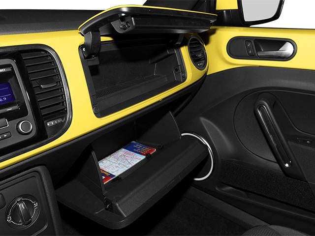 2013 Volkswagen Beetle 2dr Man 2.5L
