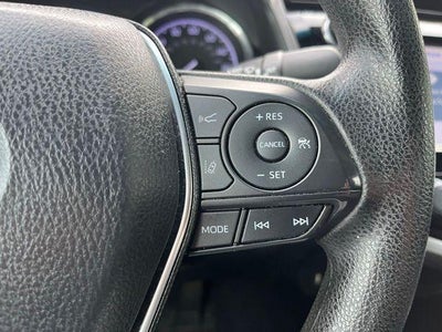 2019 Toyota Camry LE Auto (SE)