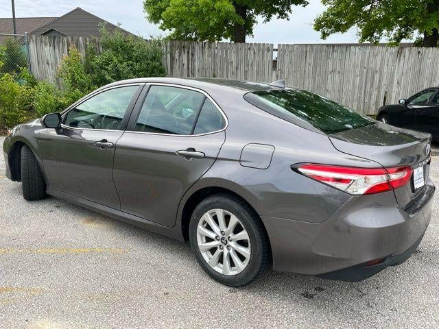 2019 Toyota Camry LE Auto (SE)
