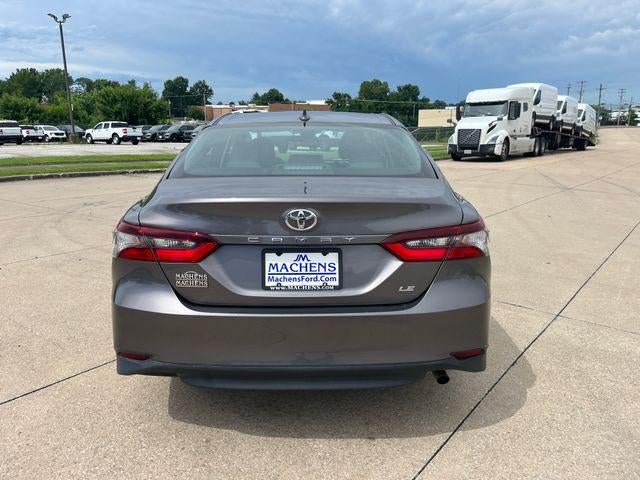 2021 Toyota Camry LE Auto (SE)