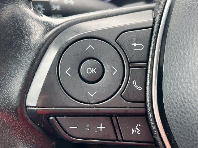 2020 Toyota Camry SE Auto (SE)