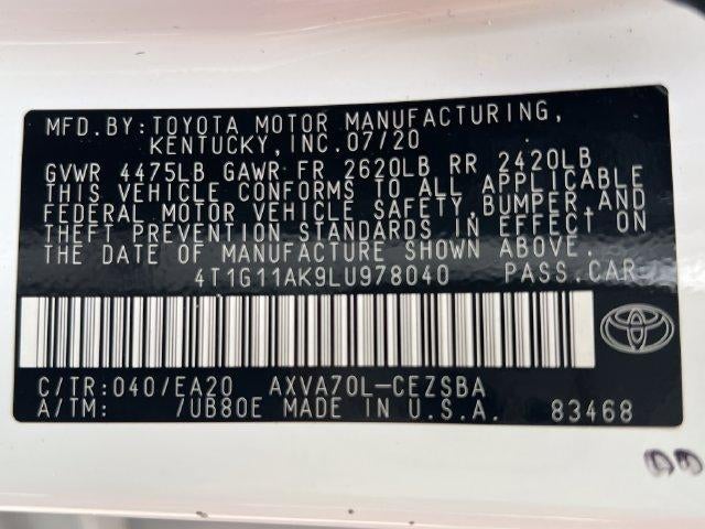 2020 Toyota Camry SE Auto (SE)