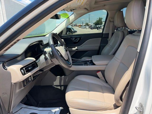 2022 Lincoln Aviator Standard AWD