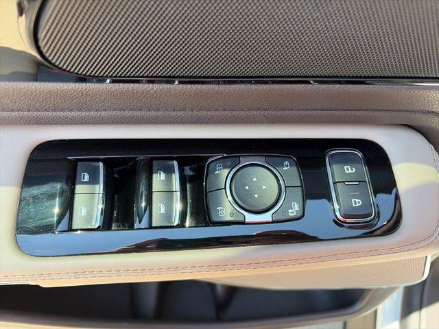 2022 Lincoln Aviator Standard AWD