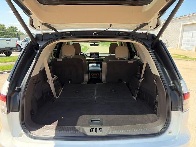 2022 Lincoln Aviator Standard AWD