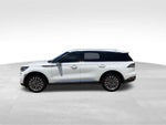 2022 Lincoln Aviator Standard AWD
