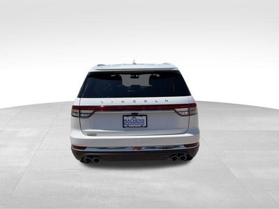 2022 Lincoln Aviator Standard AWD