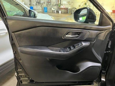 2024 Nissan Rogue AWD SV