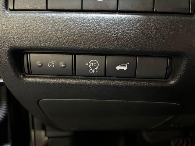 2024 Nissan Rogue AWD SV