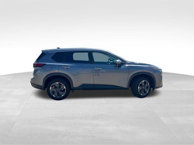 2025 Nissan Rogue AWD SV