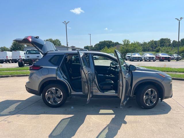 2025 Nissan Rogue AWD SV
