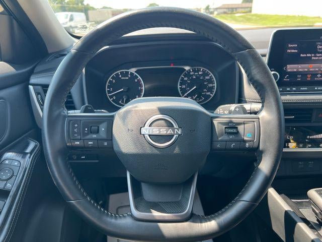2025 Nissan Rogue AWD SV