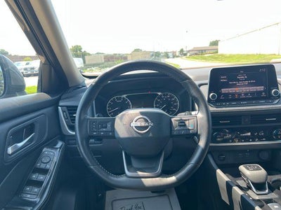 2025 Nissan Rogue AWD SV