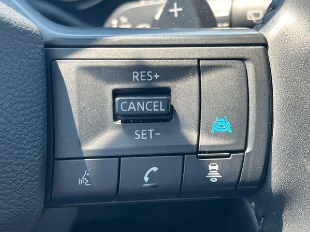 2025 Nissan Rogue AWD SV