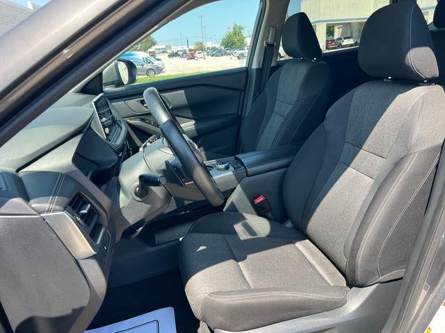2025 Nissan Rogue AWD SV