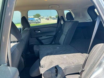2025 Nissan Rogue AWD SV