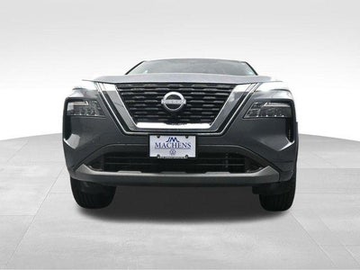 2022 Nissan Rogue AWD SV