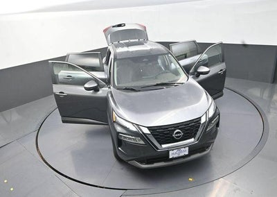 2022 Nissan Rogue AWD SV
