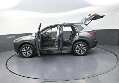 2022 Nissan Rogue AWD SV