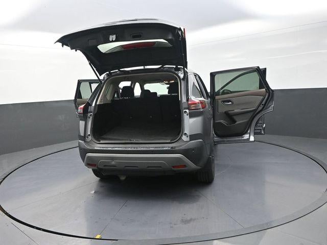 2022 Nissan Rogue AWD SV