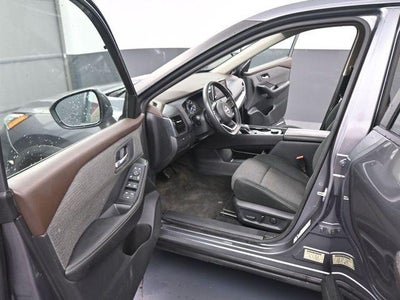 2022 Nissan Rogue AWD SV