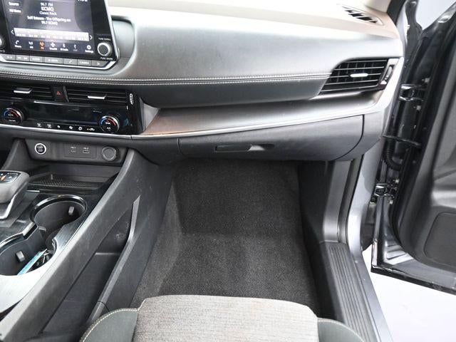 2022 Nissan Rogue AWD SV