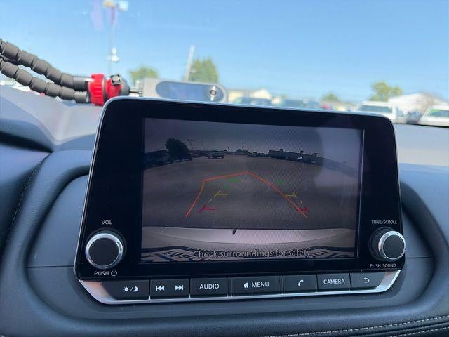 2025 Nissan Rogue AWD SV
