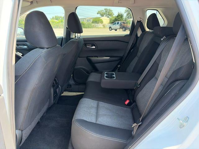 2025 Nissan Rogue AWD SV