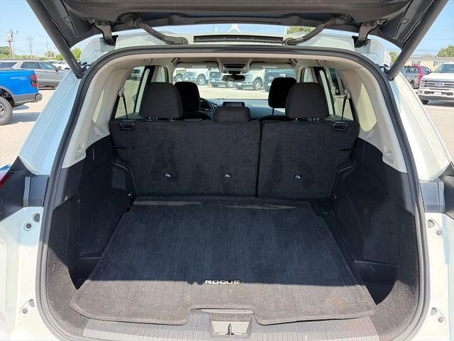 2025 Nissan Rogue AWD SV