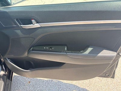 2020 Hyundai ELANTRA SEL IVT