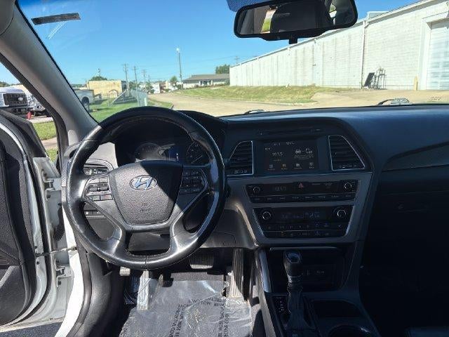 2016 Hyundai SONATA 4dr Sdn 2.4L Sport