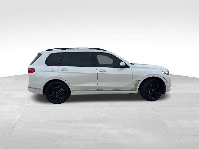 2022 BMW X7 xDrive40i Sports Activity Vehicle