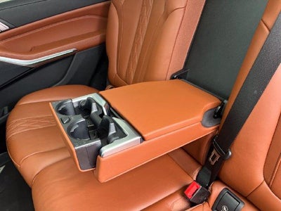 2022 BMW X7 xDrive40i Sports Activity Vehicle