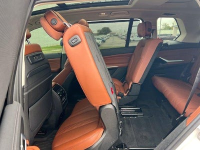 2022 BMW X7 xDrive40i Sports Activity Vehicle