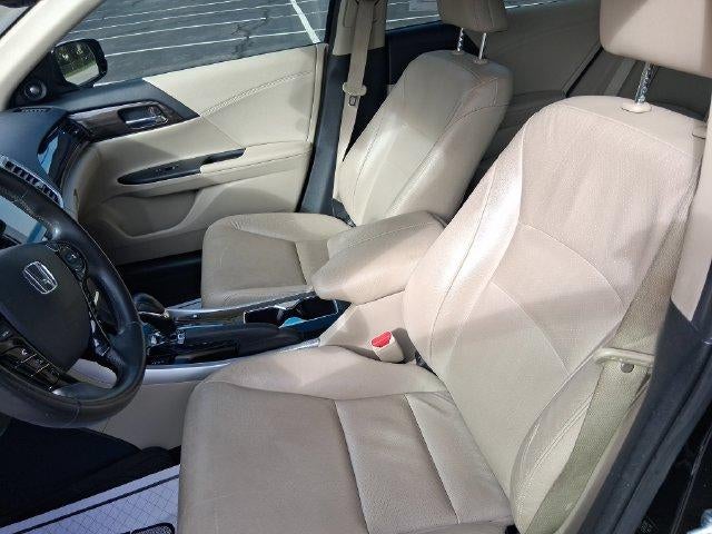 2017 Honda Accord Hybrid Touring Sedan