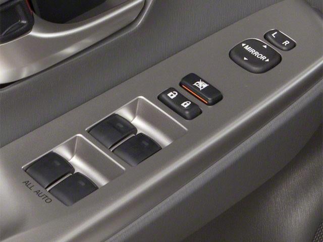 2012 Toyota Prius v 5dr Wgn Three (Natl)