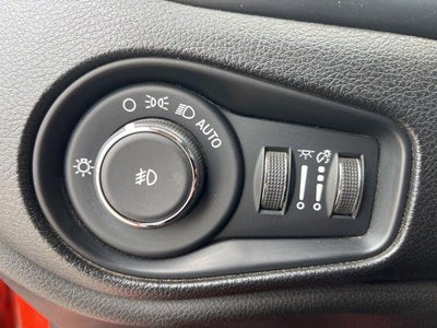 2020 Jeep Renegade Latitude FWD